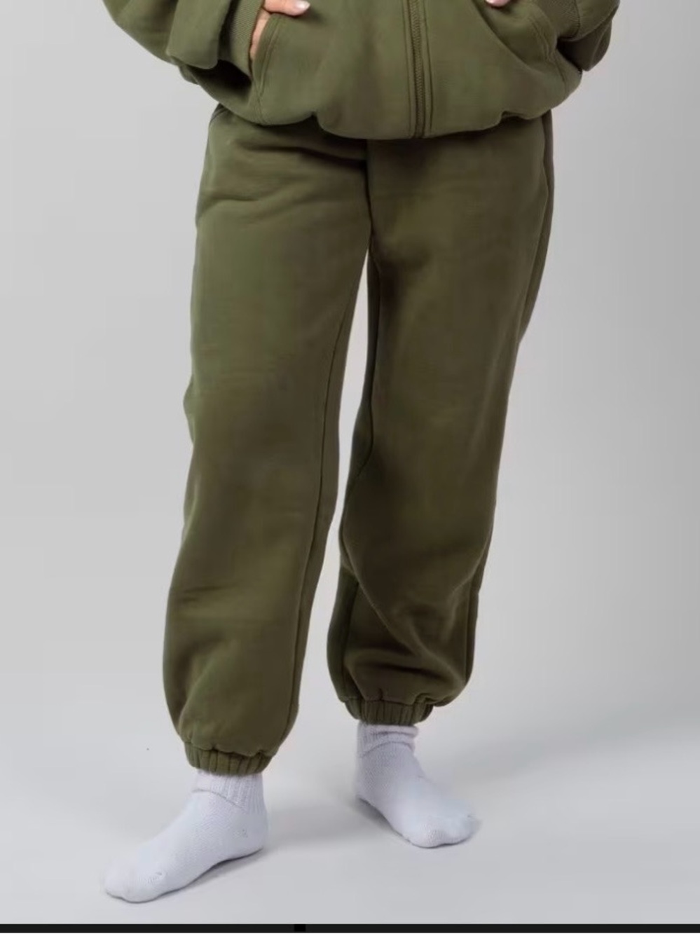 Comfrt cloud sweatpants army green oversized heavyweight size medium